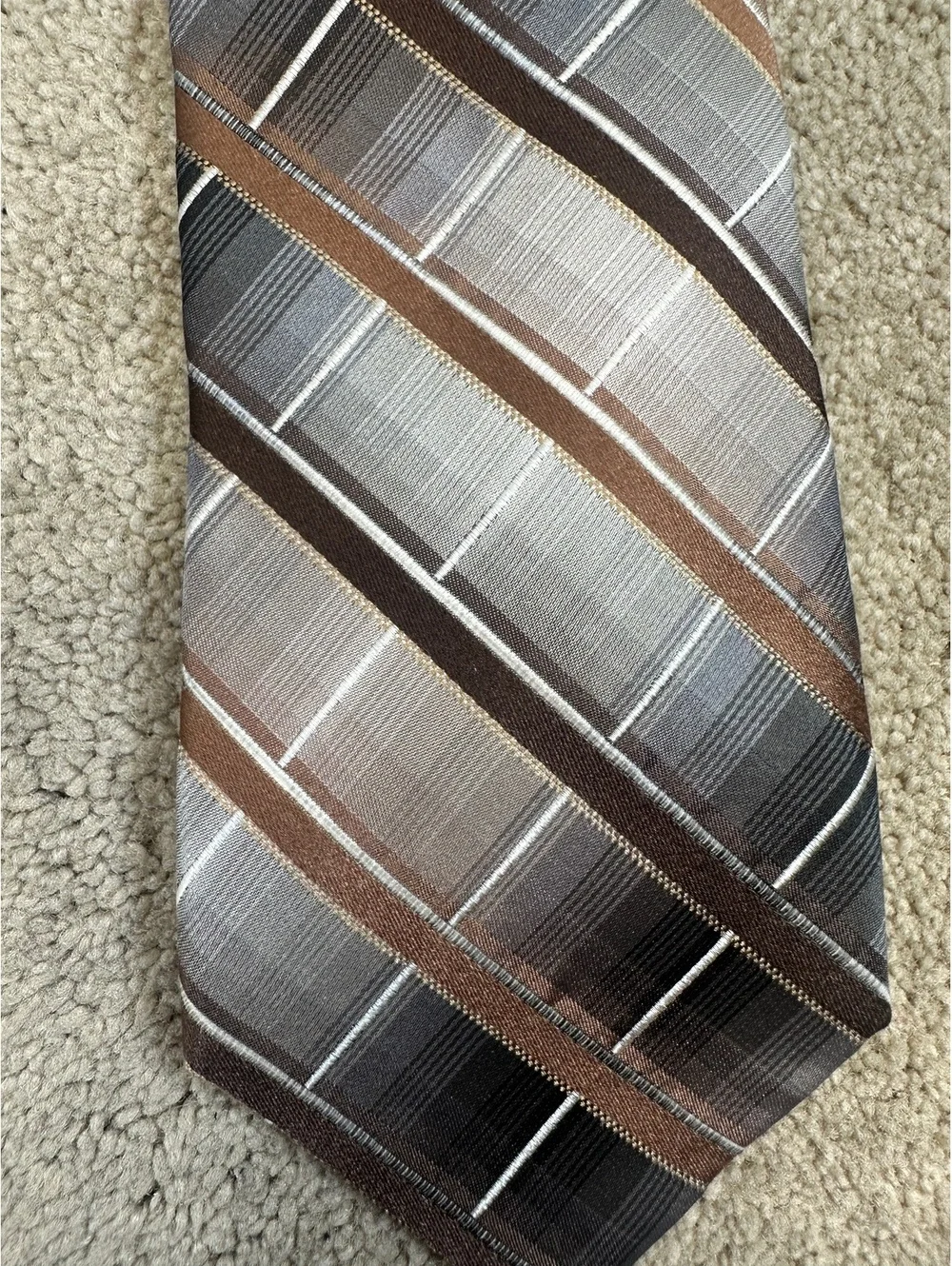 Set Of 3 Men’s New Van Heusen Silk Poly Blend Neckties Geometric Office Work